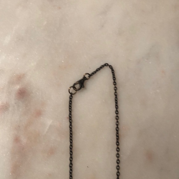 Long triangle and stone necklace - Picture 3 of 4